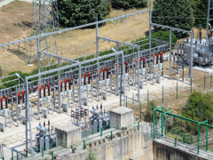 加快能源项目建设，促进工业能源高质量发展