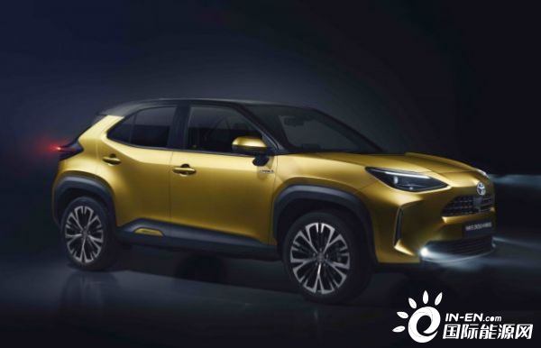 丰田发布雅力士跨界SUV：有汽油和混动两种选择