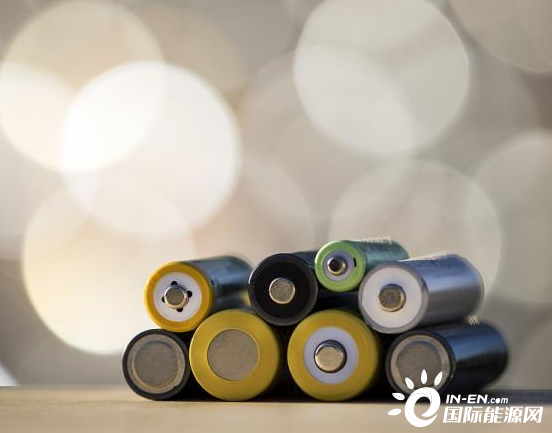 英国双座飞机计划已成型：锂硫电池的创新驱动