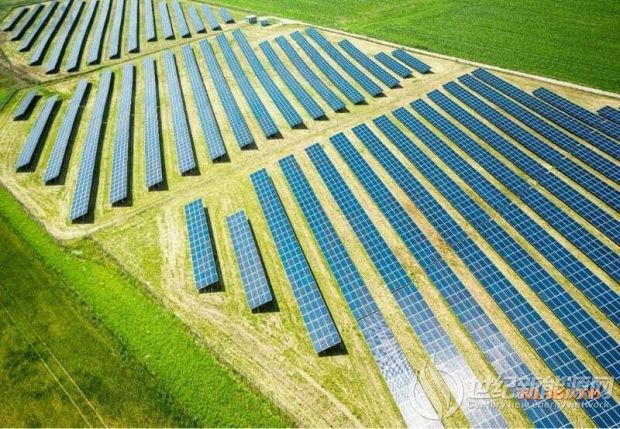 海外光伏电站成本下降，印度大型项目平均成本同比降10%