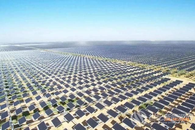 市值达2700亿，中国光伏巨头卷土重来，提出一毛钱一度电口号
