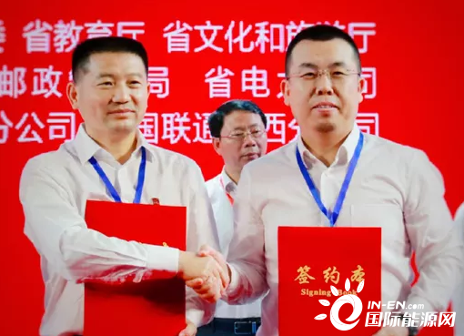 重回软包装机量第一，孚能又获百亿大订单！