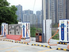 广东石油融合科技发展，建成全省首座5G网络加油站！