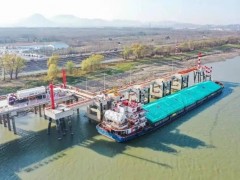 全国内河首座液化天然气加注站投运