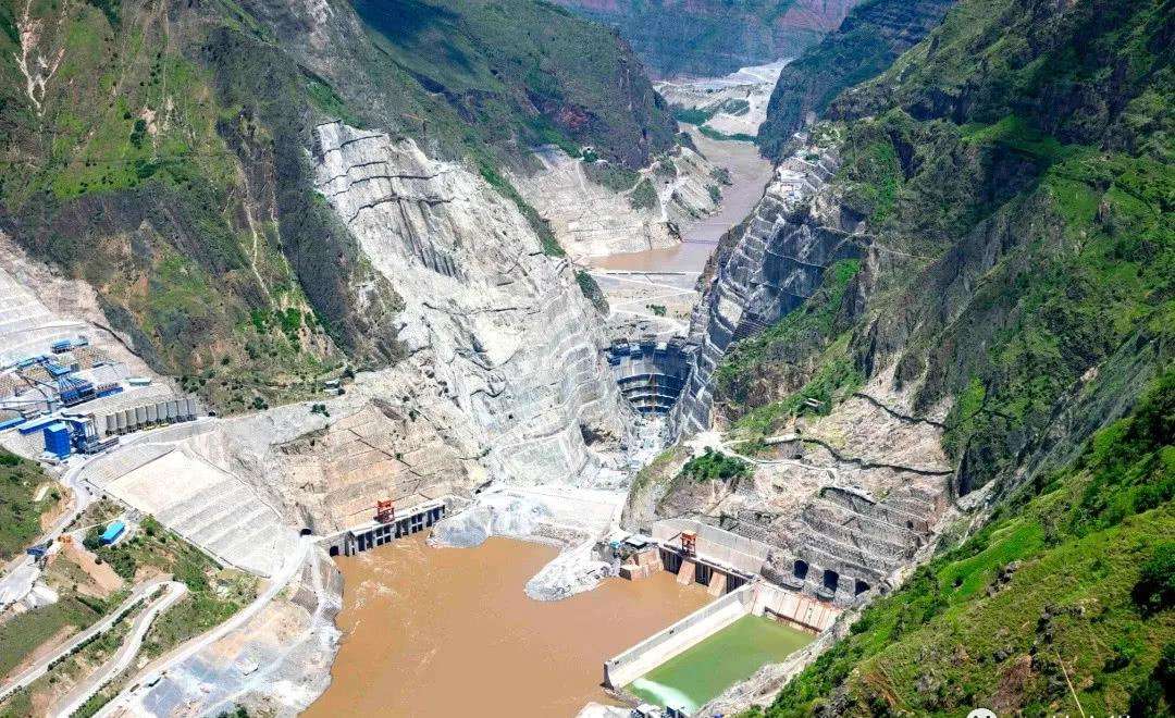 世界在建规模最大水电站：白鹤滩水电站又出新招了！
