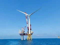 闽南海外首个风电场项目首台13兆瓦风机已完成吊装！
